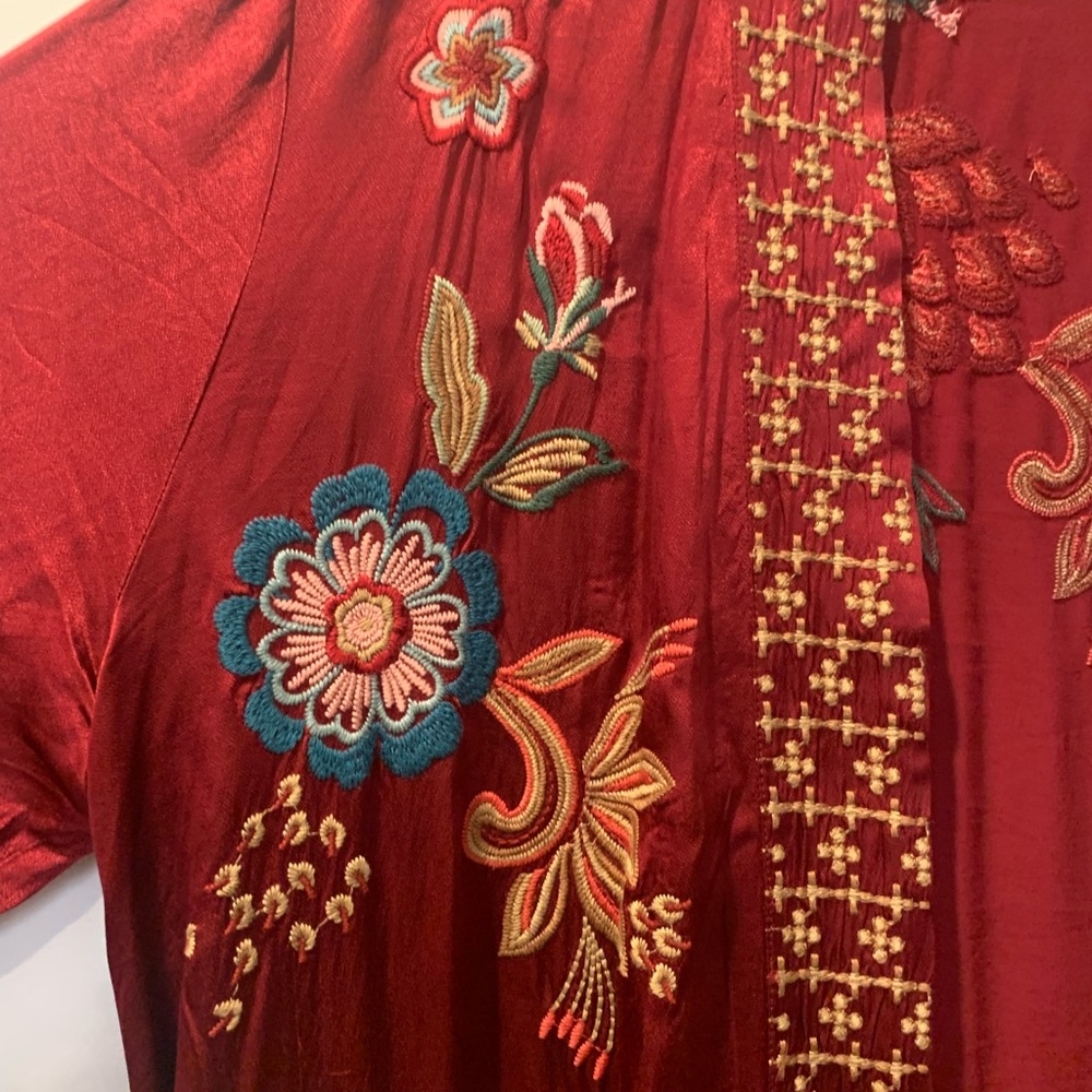Johnny Was Red Floral Embroidered Kimono/Duster - Picture 6 of 12